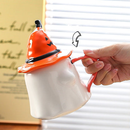 Long-Tongued Ghost Mug — Cute Design, Lid for Warmth, Perfect Halloween Gift